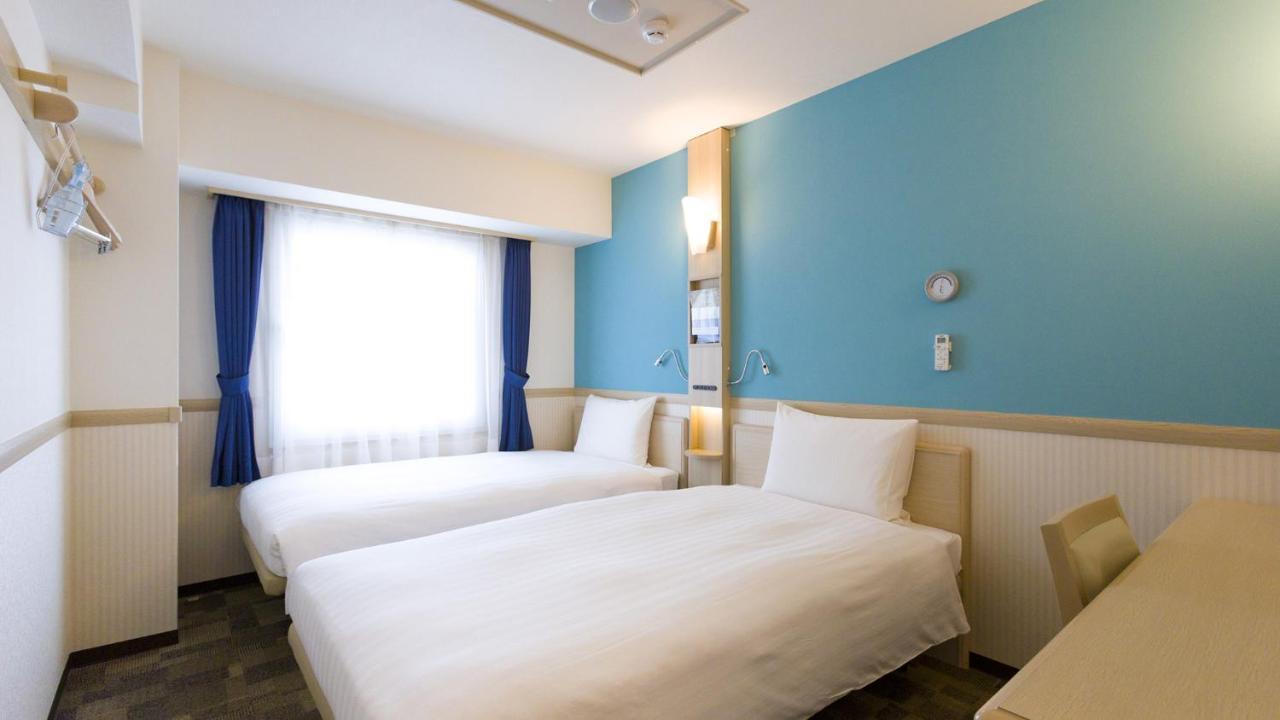 Toyoko Inn Shiki Eki Higashi Guchi Exterior foto